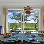 Сasa de vacaciones Kaila - 50m From The Sea By Interhome Bøtø By