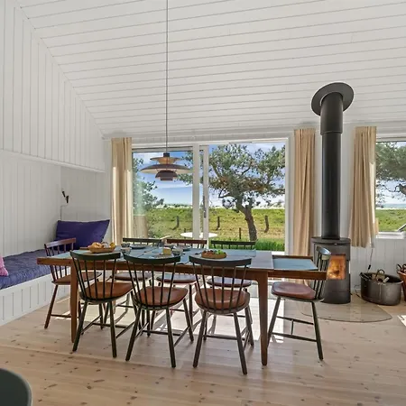 Kaila - 50m From The Sea By Interhome *