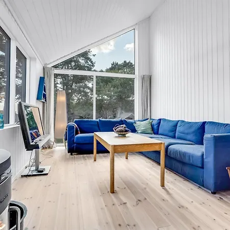 Kaila - 50m From The Sea By Interhome * Bøtø By