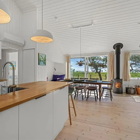 Semesterbostad Kaila - 50m From The Sea By Interhome *