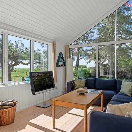 Kaila - 50m From The Sea By Interhome