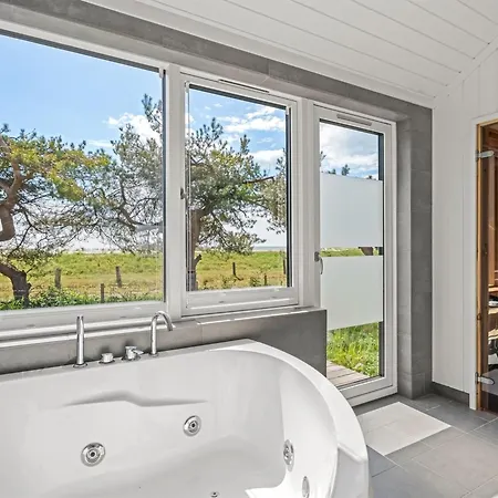 Semesterbostad Kaila - 50m From The Sea By Interhome *