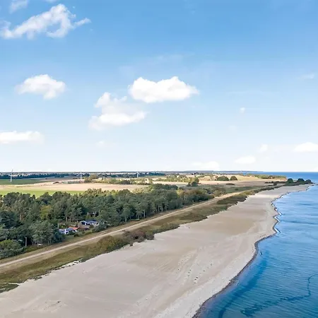Semesterbostad Kaila - 50m From The Sea By Interhome Bøtø By
