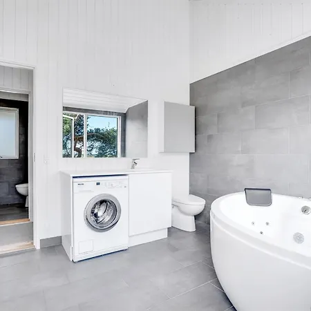 Kaila - 50m From The Sea By Interhome * Bøtø By
